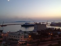 2017-04-05 06-49-31 34741b82  ferries arrive